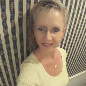 Meet your Posher, Cristy